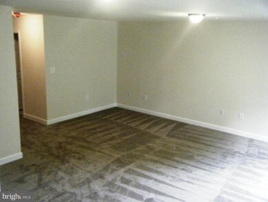 351 English Oak Ln, Prince Frederick, MD 20678 - photo 3