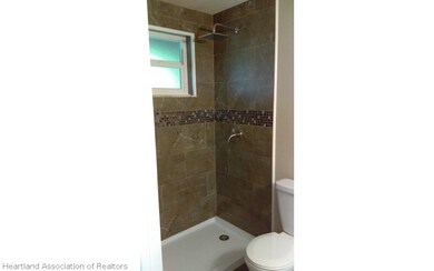 135 Jamison Ave, Lake Placid, FL 33852 - photo 4