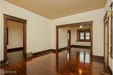 315 E 24th St, Des Moines, IA 50317 - photo 7