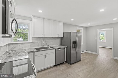 336 S Trooper Rd, Norristown, PA 19403 - photo 4