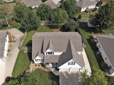 812 Highview Ct, Lansing, KS 66043 - photo 3