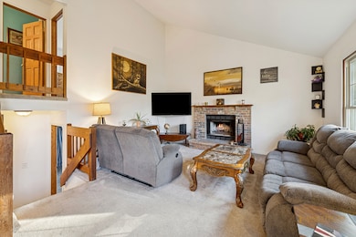 1125 Windslow Cir, Crystal Lake, IL 60014 - photo 3