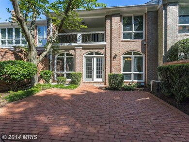 8317 Turnberry Ct, Potomac, MD 20854 - photo 2