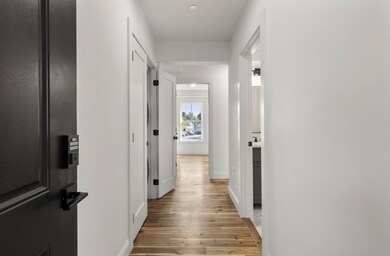 8 Enon St unit 203, Beverly, MA 01915 - photo 3