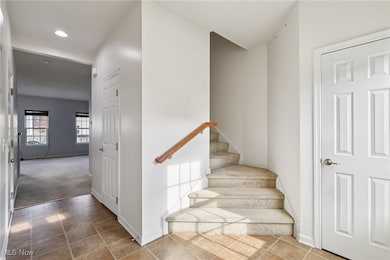 136 River Rock Way unit D, Berea, OH 44017 - photo 5