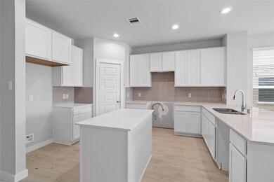 This kitchen is by far any chef’s dream! This spac