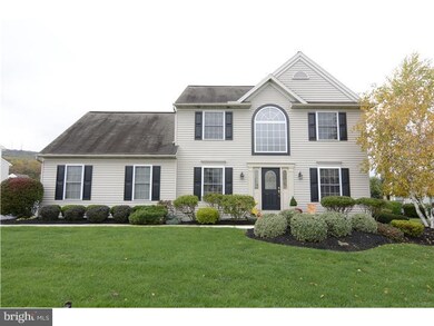 17 Horseshoe Dr, Morgantown, PA 19543 - photo 2