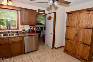 206 E Old Pass Rd, Long Beach, MS 39560 - photo 6