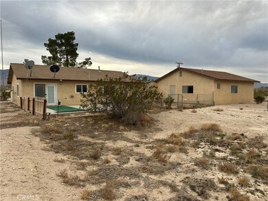 38333 E End Rd, Lucerne Valley, CA 92356 - photo 6