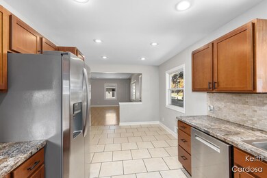 3329 Boone Ave SW, Wyoming, MI 49519 - photo 5