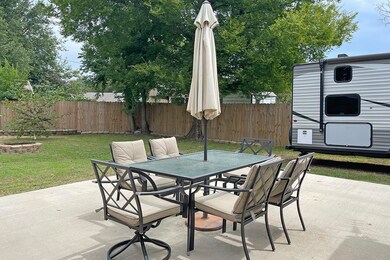 215 Wake Village Rd, Wake Village, TX 75501 - photo 3