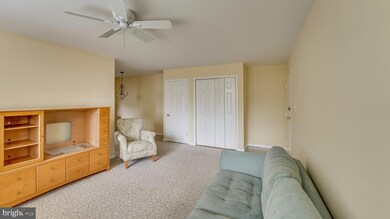 826 South Ave unit R11, Secane, PA 19018 - photo 3