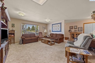 157201 W North River Rd, Prosser, WA 99350 - photo 4