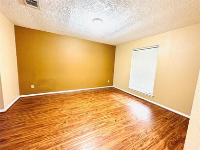 10102 Trade Winds Dr, Houston, TX 77086 - photo 4