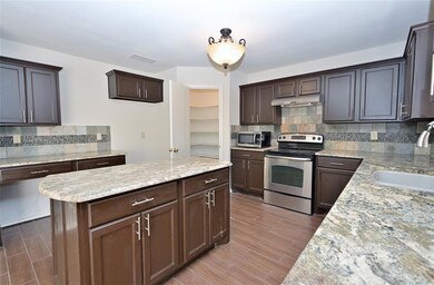 207 Trenton Dr, Wylie, TX 75098 - photo 5