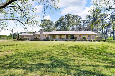 2-web-or-mls-242 Siloam Rd 23