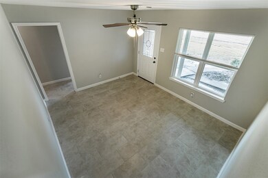 3627 Rebecca St, Houston, TX 77021 - photo 4