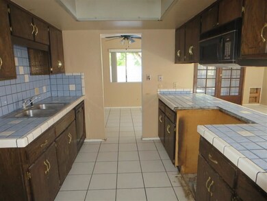 1651 S Naples Ave, Yuma, AZ 85364 - photo 3