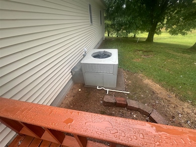 469 Nan Bishop Rd, Glasgow, KY 42141 - photo 4