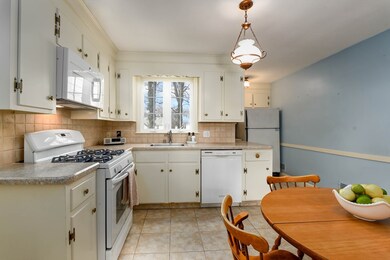 93 Hawthorn Ave, Needham, MA 02492 - photo 4