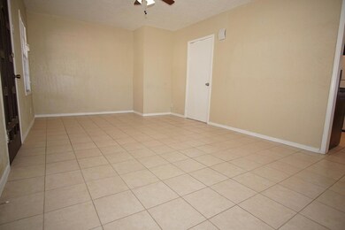 3922 N Piedras St, El Paso, TX 79930 - photo 4