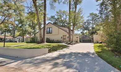 10135 Briar Dr, Houston, TX 77042 - photo 3