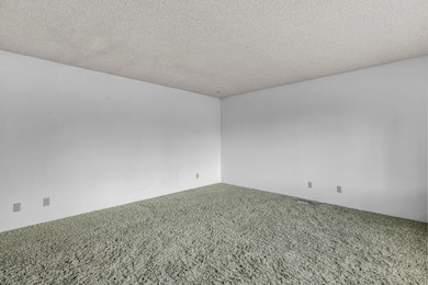 820 Middle St, Redding, CA 96003 - photo 4