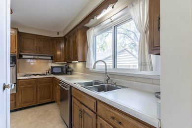 1123 Elm St, New Haven, IN 46774 - photo 3