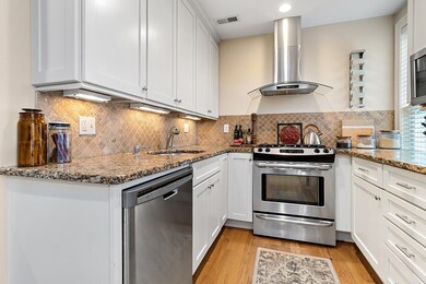 180 W 7th St unit 2, Boston, MA 02127 - photo 2