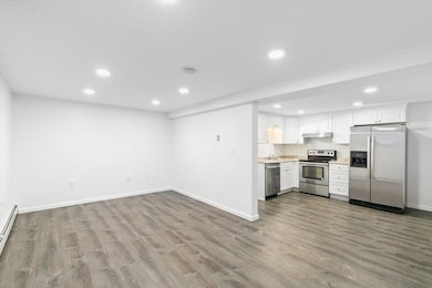 15 Linda St unit 5, Salem, NH 03079 - photo 4