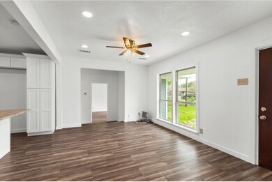 1920 Spence St, Houston, TX 77093 - photo 2