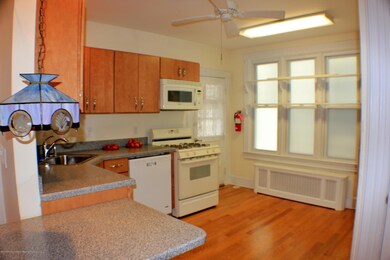 1st Fl Kitchen