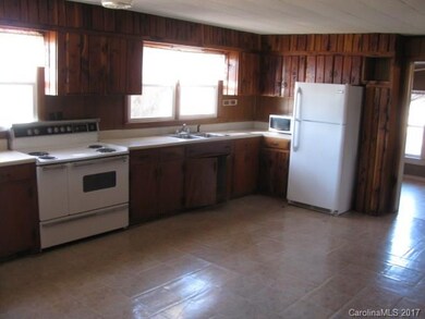 Large eat in kitchen