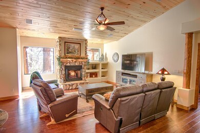 untitled-8927_HDR