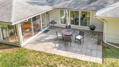 49 Barry Rd, Worcester, MA 01609 - photo 7