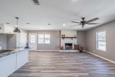 10262 Twin Lakes Ln, San Angelo, TX 76904 - photo 7