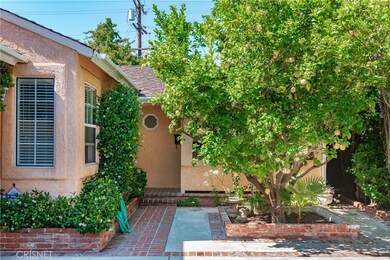 20973 Costanso St, Woodland Hills, CA 91364 - photo 3