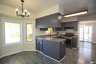 1412 Winding Way, Temperance, MI 48182 - photo 3