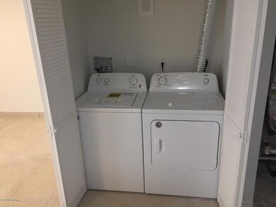 1530 Ryar Rd unit 6, Jacksonville, FL 32216 - photo 4