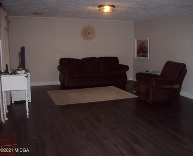 102_0021 (2)