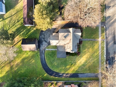 30 University Ave, Hamilton, NY 13346 - photo 6