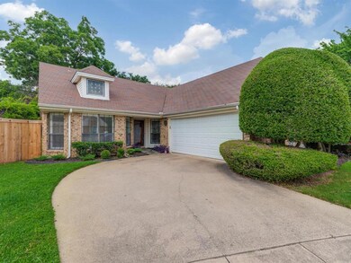 1409 Autumn Chase Square, Bedford, TX 76022 - photo 3