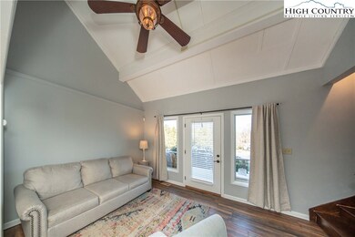 196 Trout Pond Ln unit 4, Banner Elk, NC 28604 - photo 2