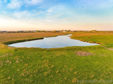 69 S 270 Rd, Wagoner, OK 74467 - photo 5