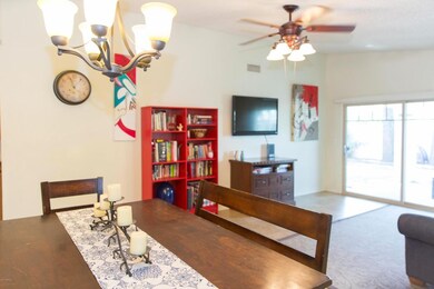 409 Beverly Lane  |  Round Lens Photogra