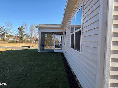 340 Providence Creek Dr, Fuquay-Varina, NC 27526 - photo 4