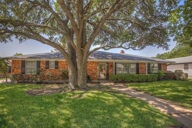 4273 Barcelona Dr, Fort Worth, TX 76133 - photo 3