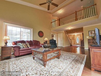 8526 Oak Pointe Way, Fairfax Station, VA 22039 - photo 5