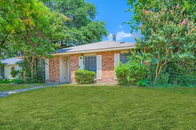 9117 Fairmont Cir, Rowlett, TX 75088 - photo 2