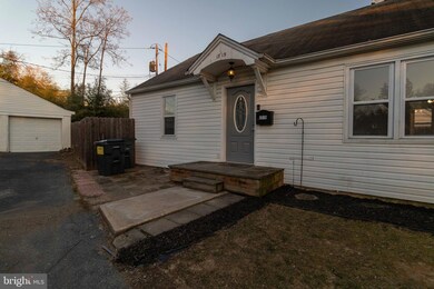 1715 Montgomery Rd, Wilmington, DE 19805 - photo 3